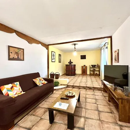 Casa Rural Con Terraza, Barbacoa, Cerca De Mirador Del Rio Apartment