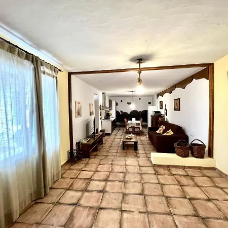 Casa Rural Con Terraza, Barbacoa, Cerca De Mirador Del Rio Apartment *