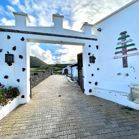 Casa Rural Con Terraza, Barbacoa, Cerca De Mirador Del Rio