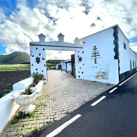 Casa Rural Con Terraza, Barbacoa, Cerca De Mirador Del Rio Apartment Haría