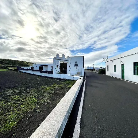 Casa Rural Con Terraza, Barbacoa, Cerca De Mirador Del Rio